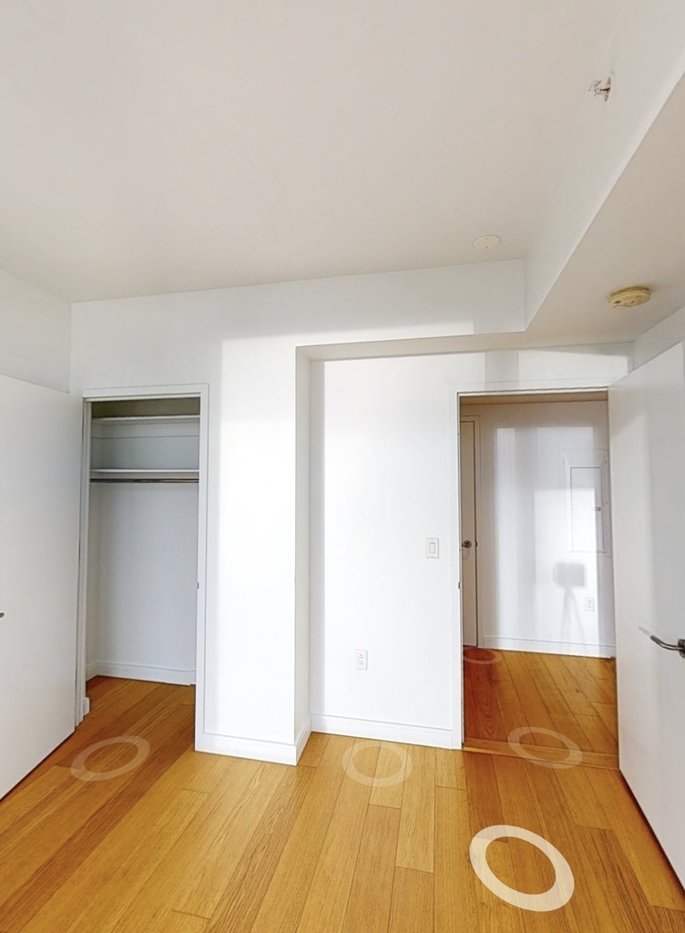 625 West 57th Street - Photo 5