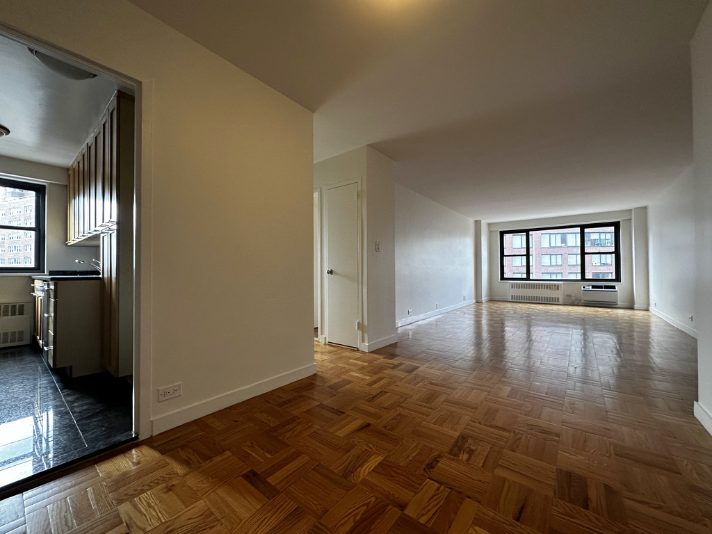 147 4th Avenue - Photo 0