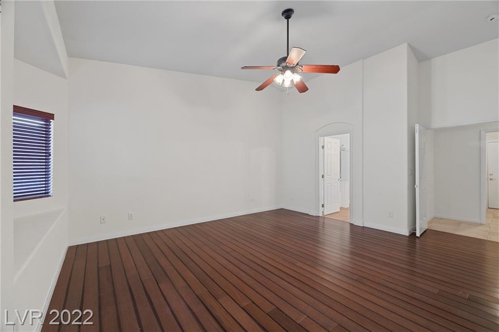 2126 Handel Avenue - Photo 18