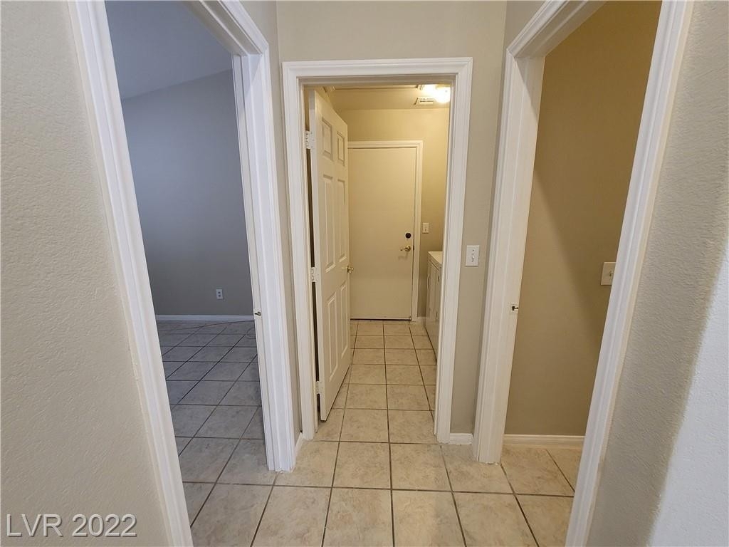 7457 Tamarind Avenue - Photo 15