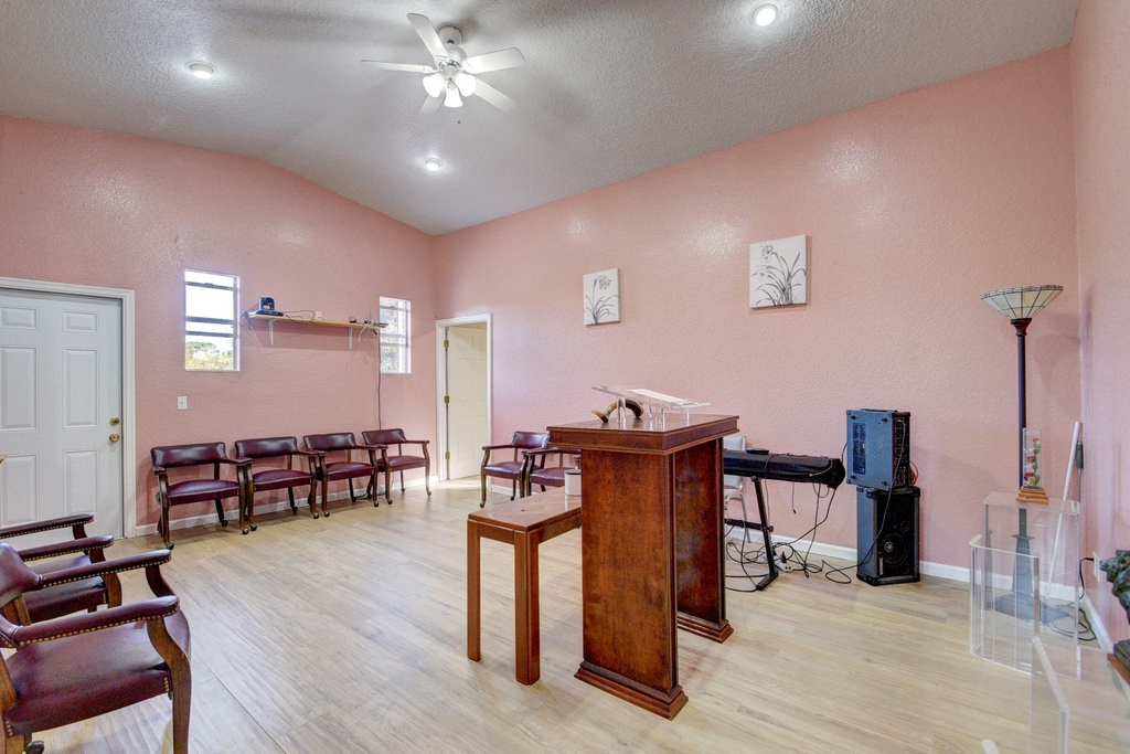 5470 Colbright Road - Photo 37