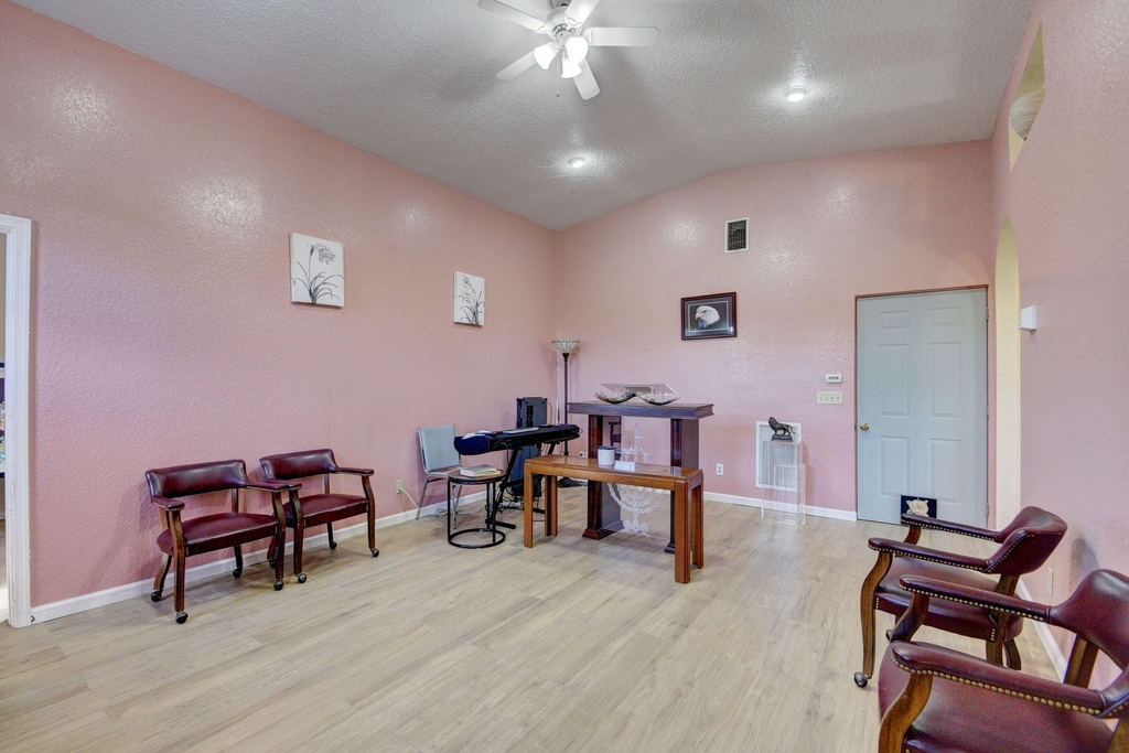 5470 Colbright Road - Photo 36