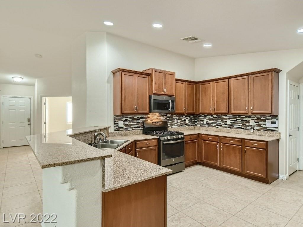 6020 Stern Cove Ct Court - Photo 4