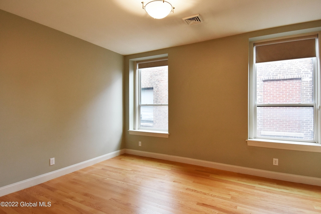 260 Washington Avenue - Photo 15