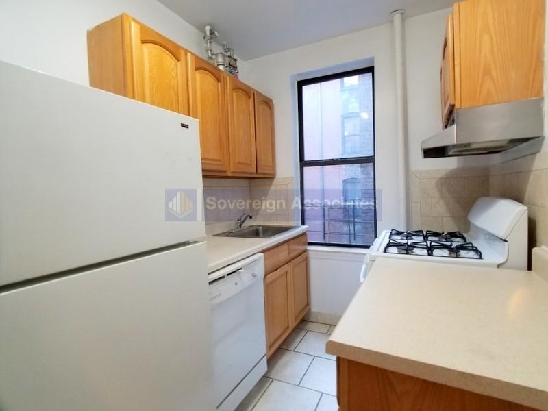 79 Haven Avenue - Photo 3