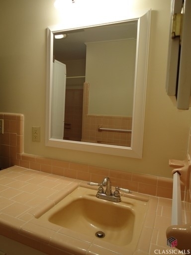 1033 College Station Road - Photo 5