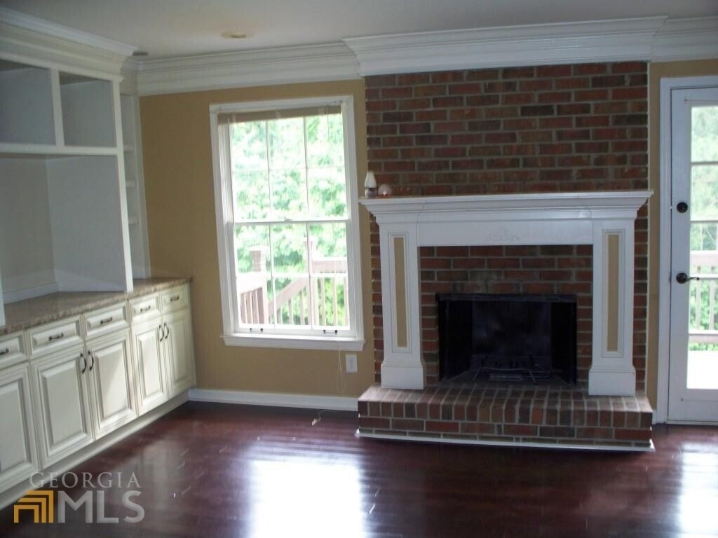 5106 Suwanee Dam Rd - Photo 2