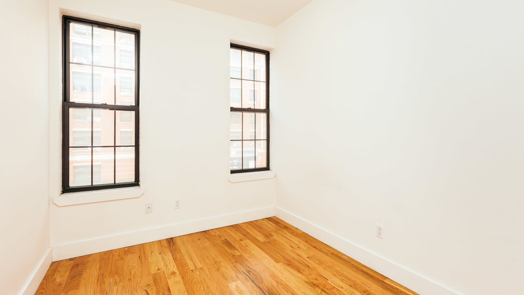 578 Bushwick Avenue - Photo 2