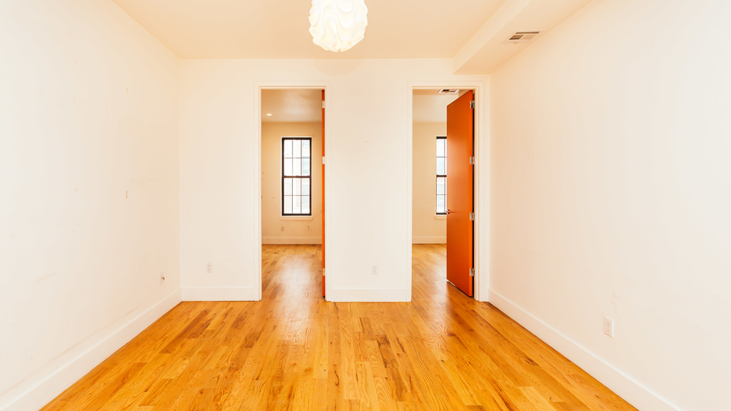 578 Bushwick Avenue - Photo 4