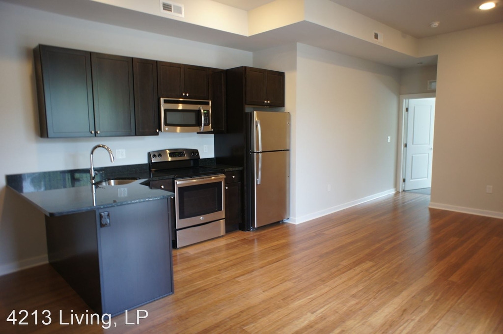 4213 Chester Avenue - Photo 12