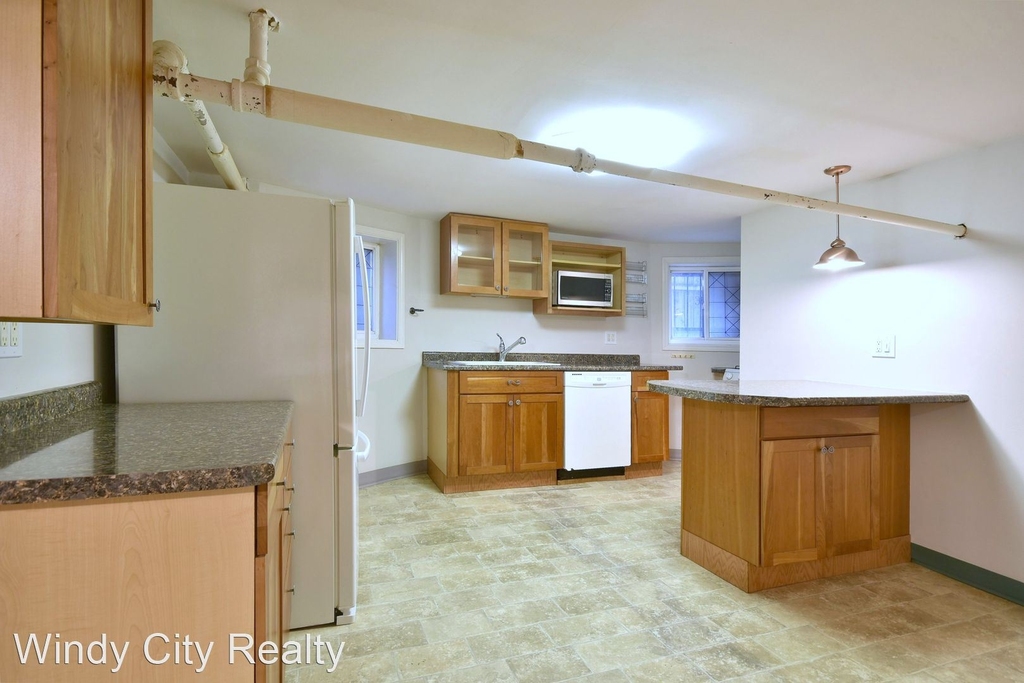 2219 W Rosemont Ave - Photo 13