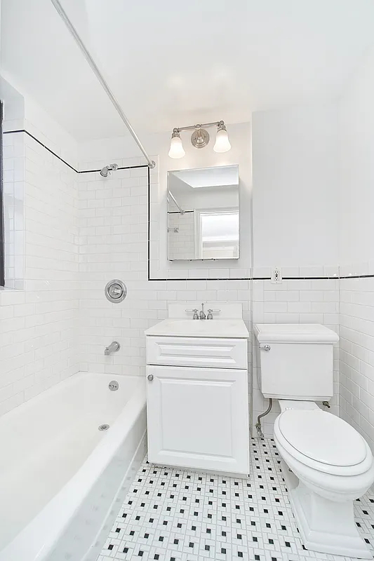 850 Amsterdam Avenue - Photo 5