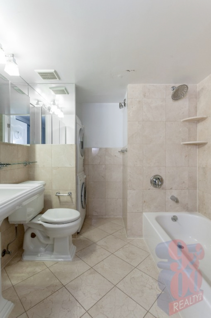 338 East 100th Street - Photo 6