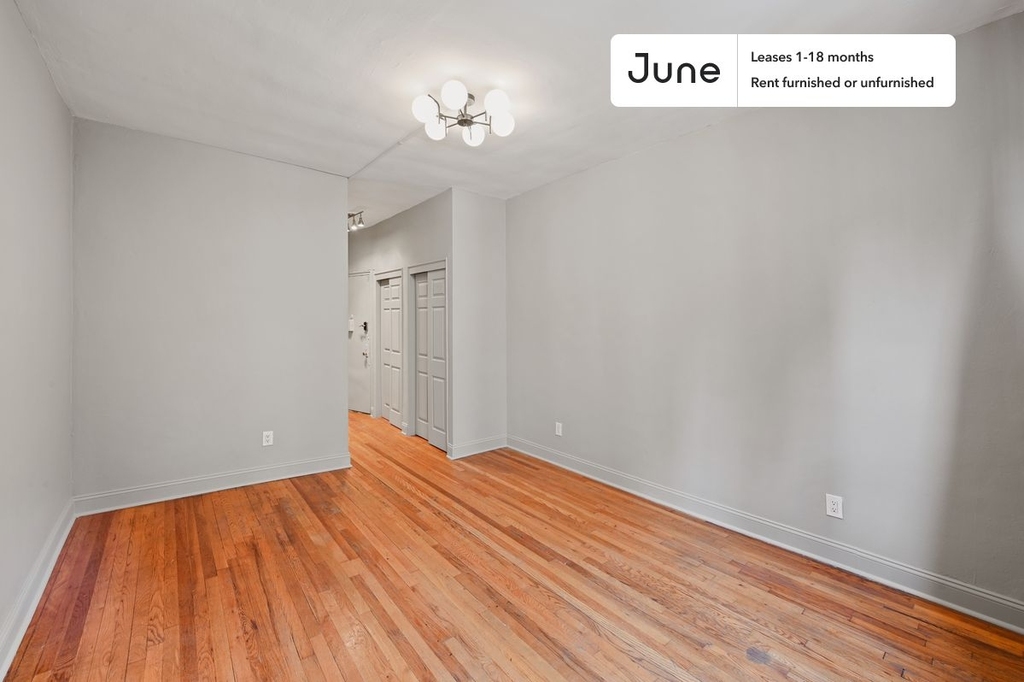 334 East 90th Street - Photo 12