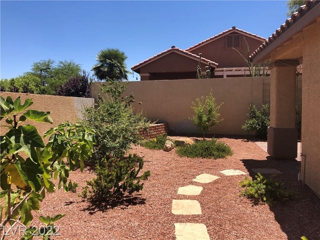 10601 Umbrella Tree Court - Photo 16