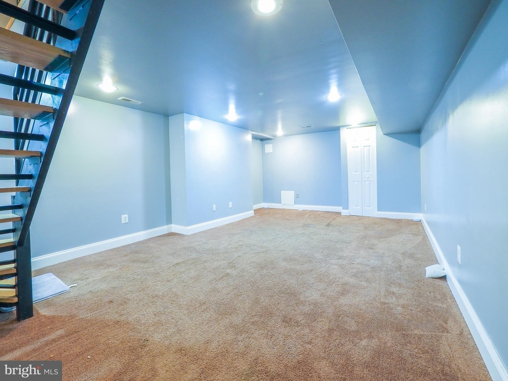 1103 Walnut Avenue - Photo 13