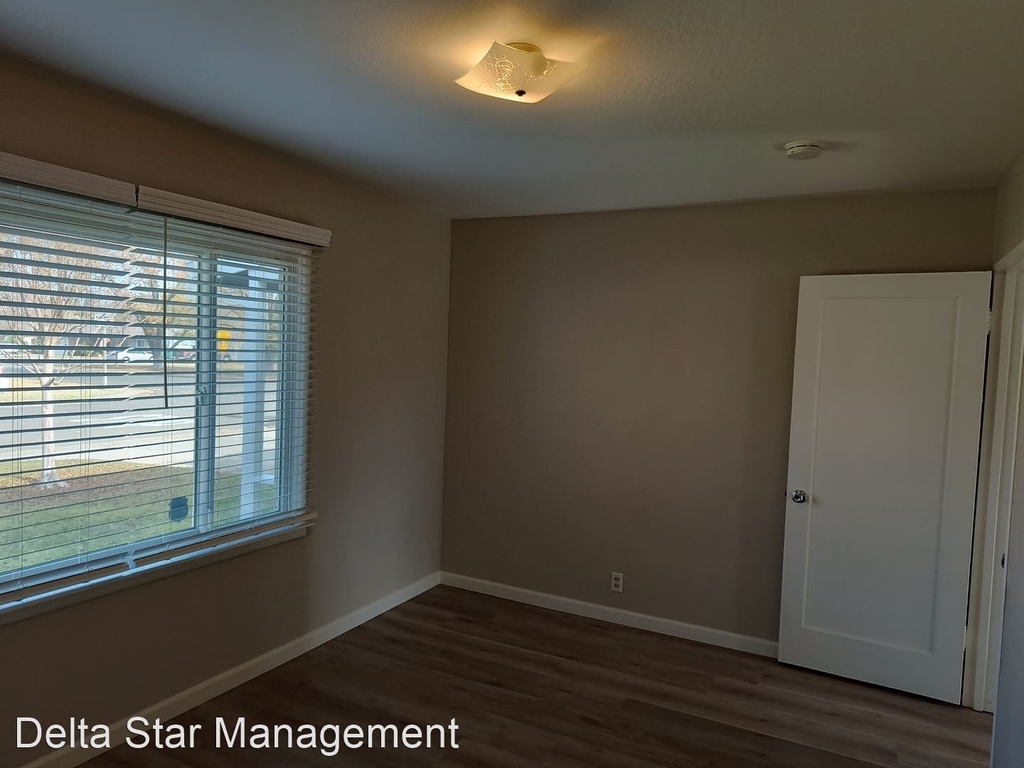 3636 Alberta Avenue - Photo 16