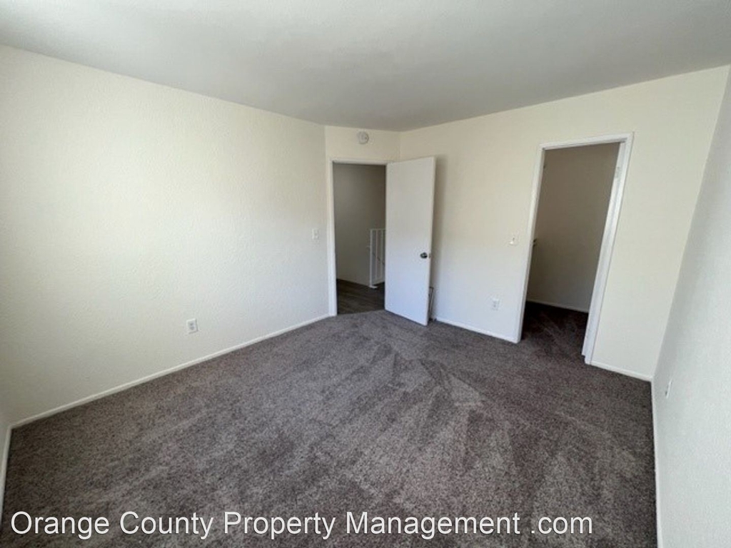 2111 California Street - Photo 11