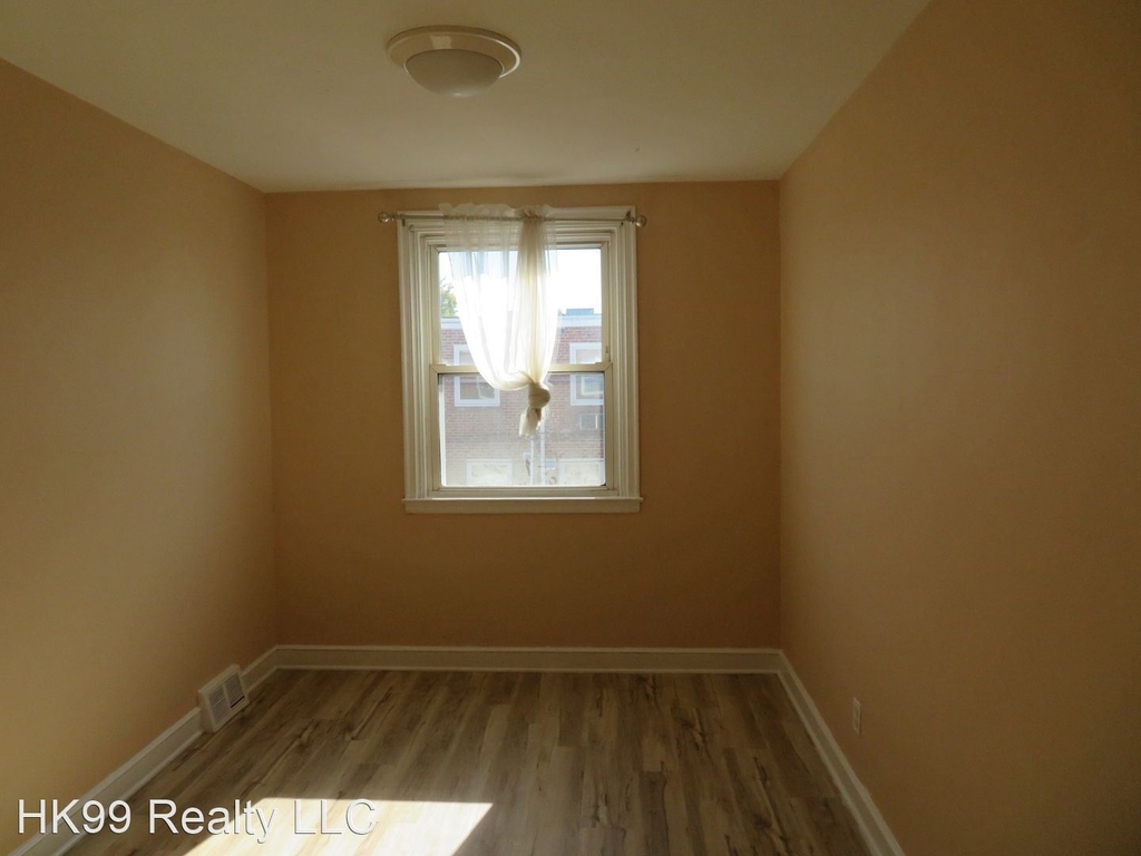 7205 Lynford St. - Photo 10