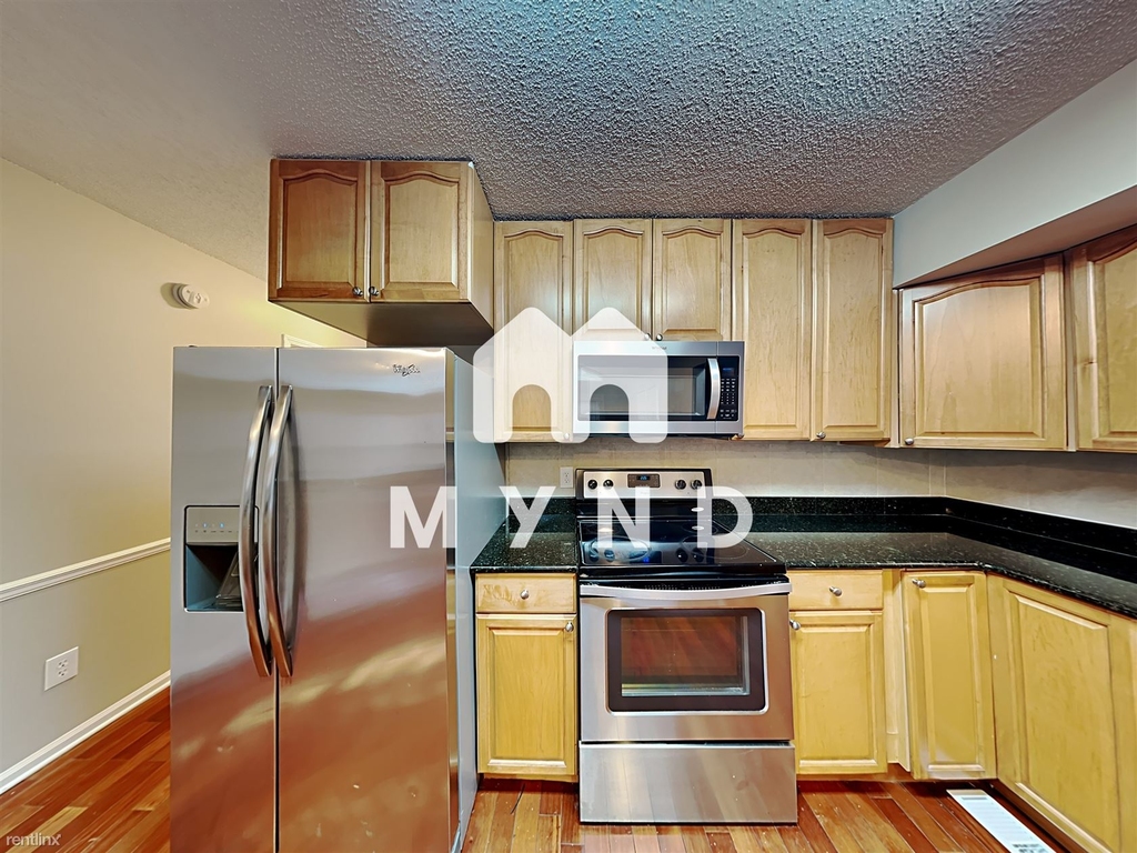 13001 Lakeview Pkwy - Photo 6