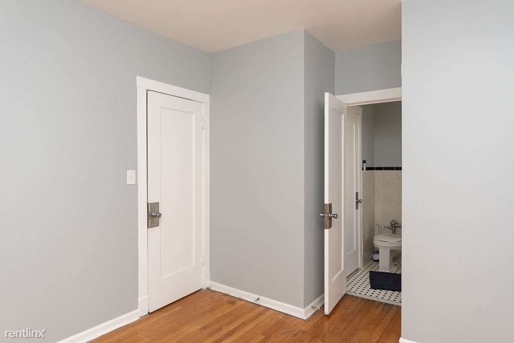 3261 W. Wrightwood, Unit L1 - Photo 13