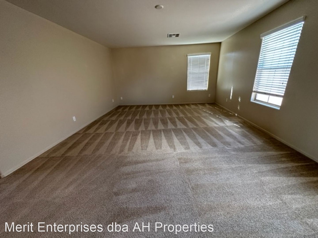 21041 E Duncan St - Photo 28