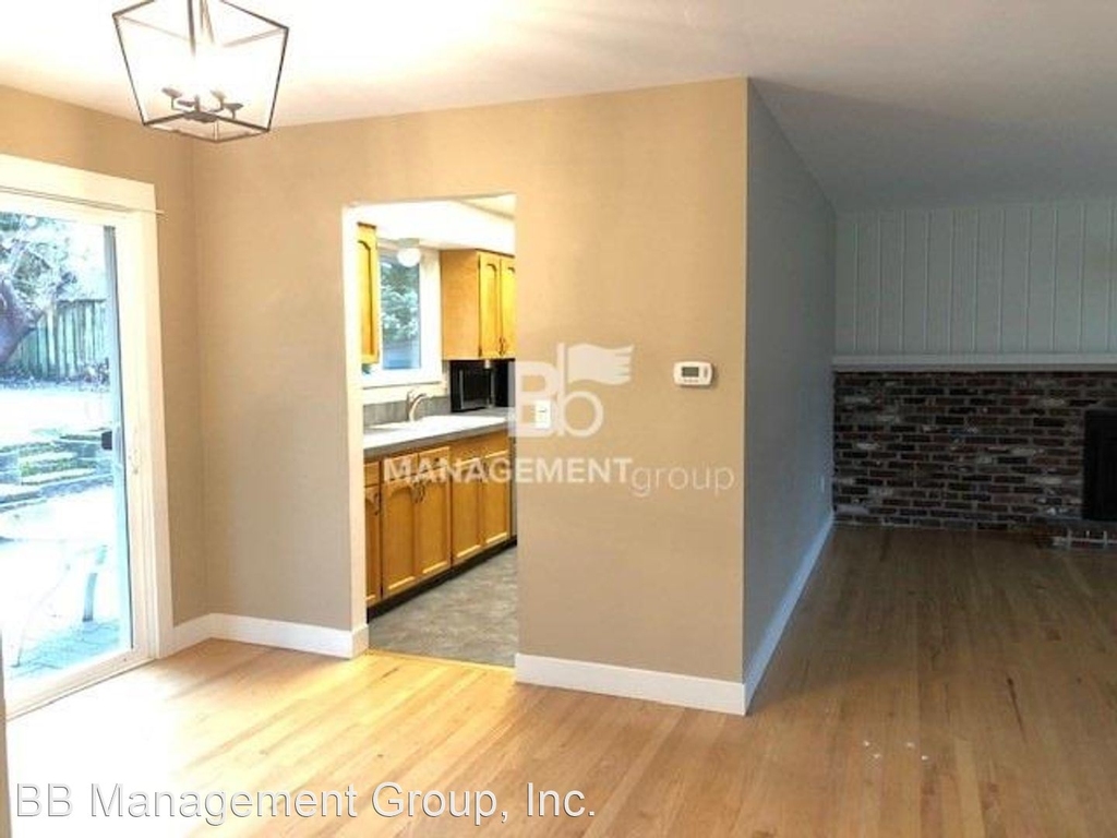 11990 Sw Tremont Street - Photo 8