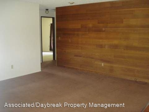 1403 S. 32nd Ave. - Photo 2