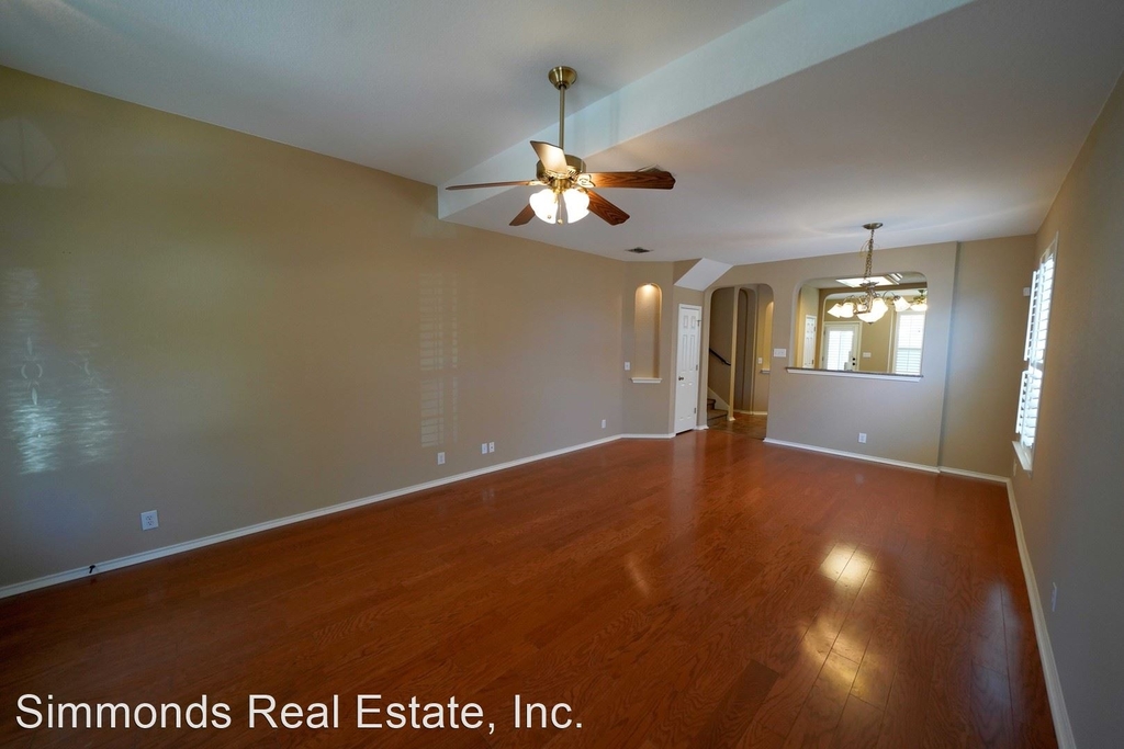 321 Willow Loop - Photo 6