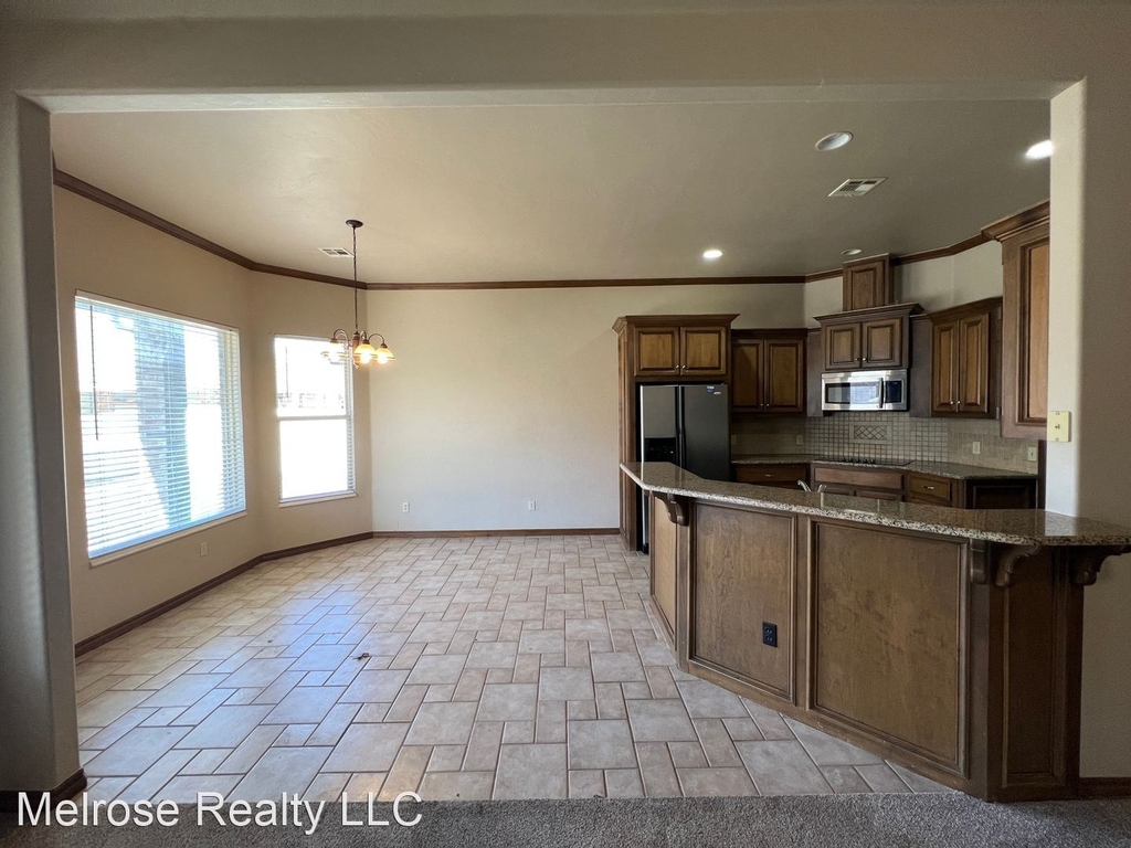 16505 Moorgate Lane - Photo 4