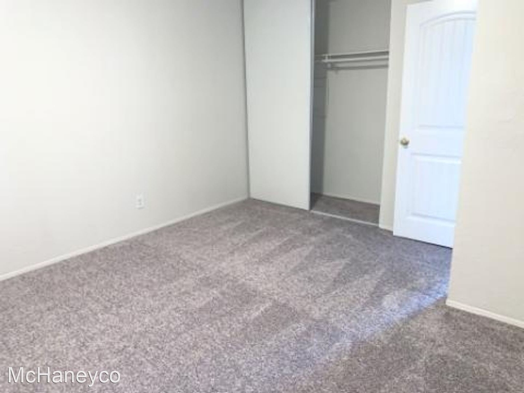 1032 North Lilac Ave. - Photo 5