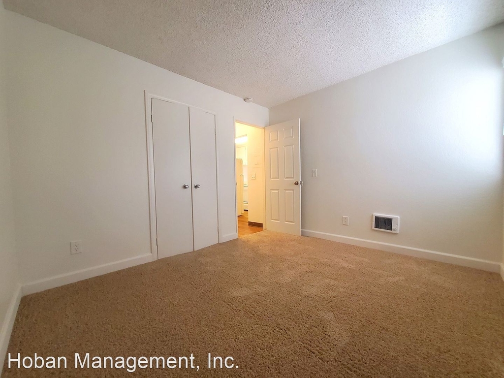 246 N Emerald Dr. - Photo 10