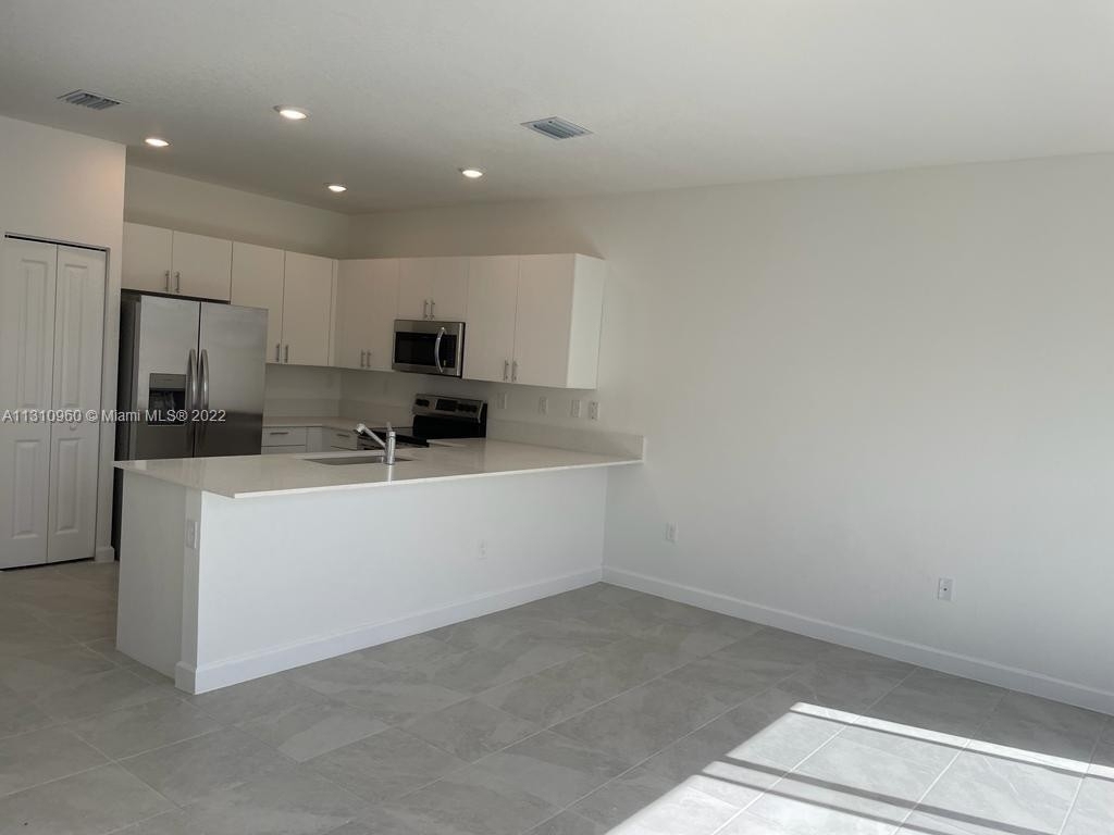 12932 Sw 232nd Ter - Photo 6