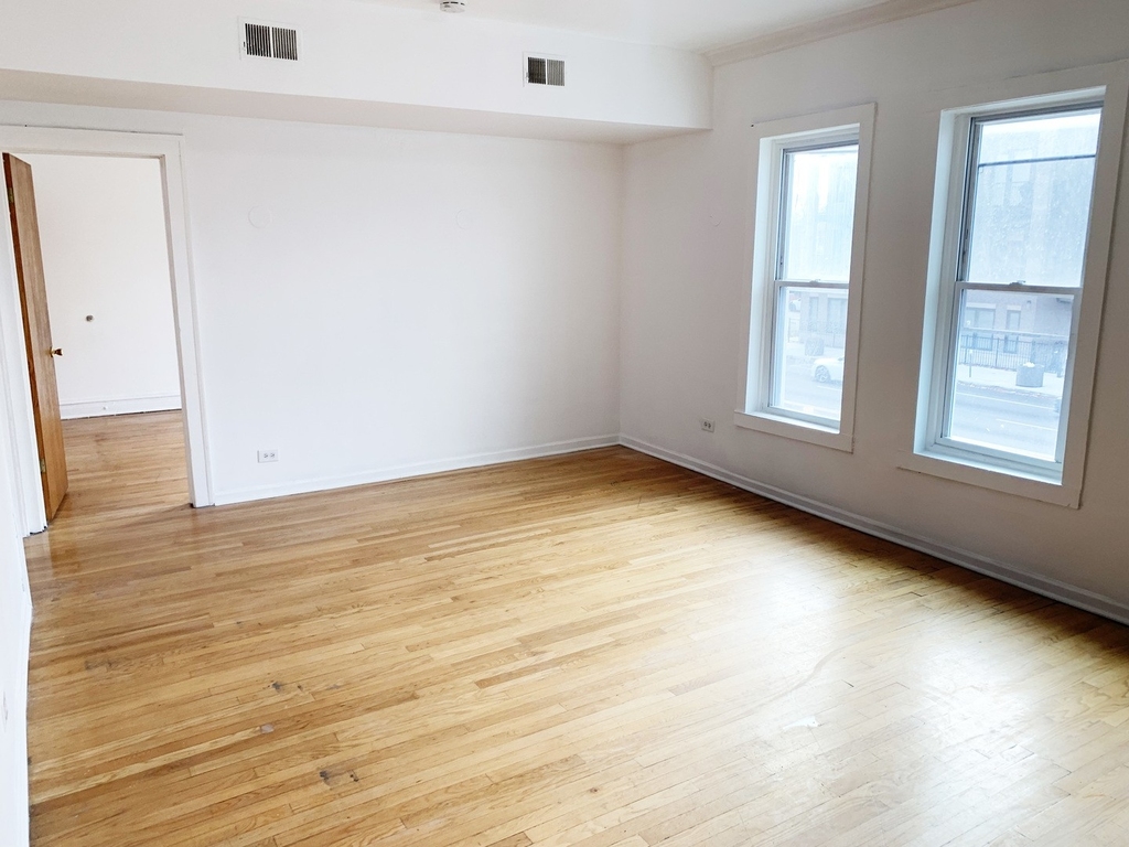 6056 W North Avenue - Photo 3