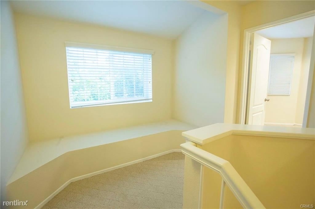 2300 Maple Ave Apt 205 - Photo 4