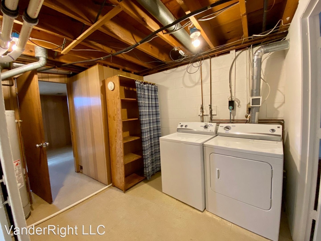 2204 W 39th St - Photo 2