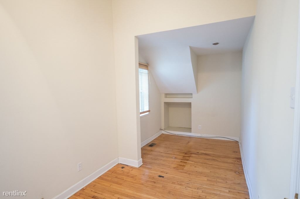 1703 W. Irving Park, Unit 3 - Photo 8