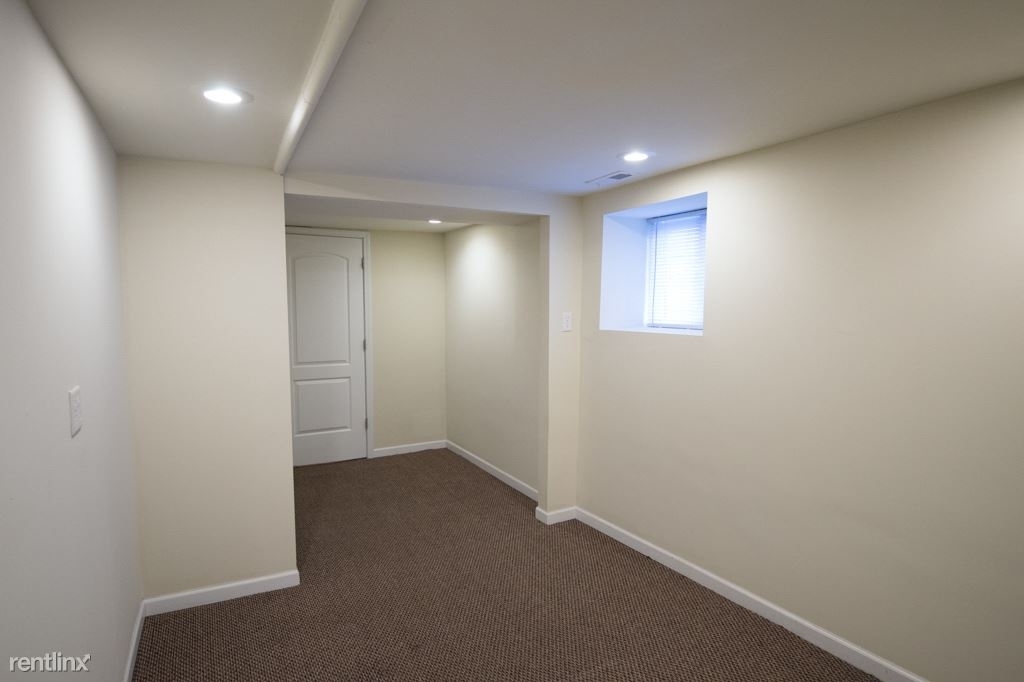 1703 W. Irving Park, Unit 2 - Photo 13