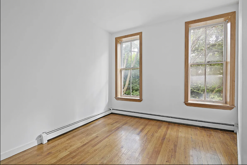 531 Atlantic Avenue - Photo 2