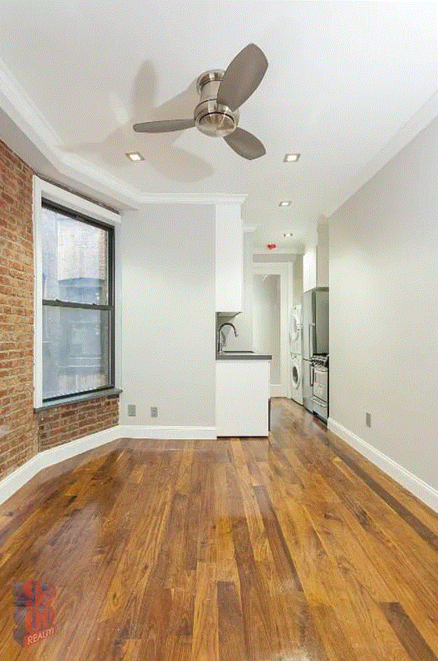 16 East 116th Street - Photo 2