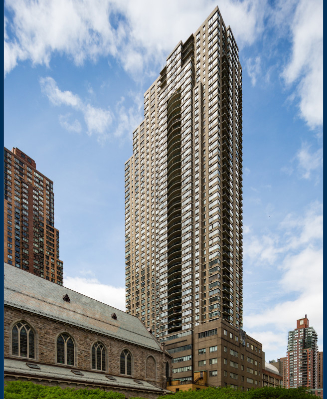 124 West 60th Street - Photo 6