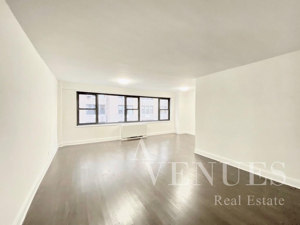 East 56th Street - Photo 2