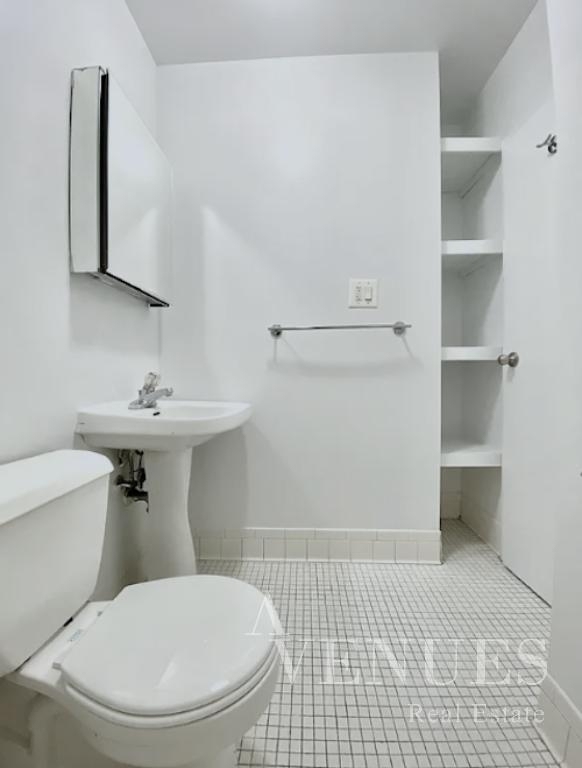 East 79th Street - Photo 5