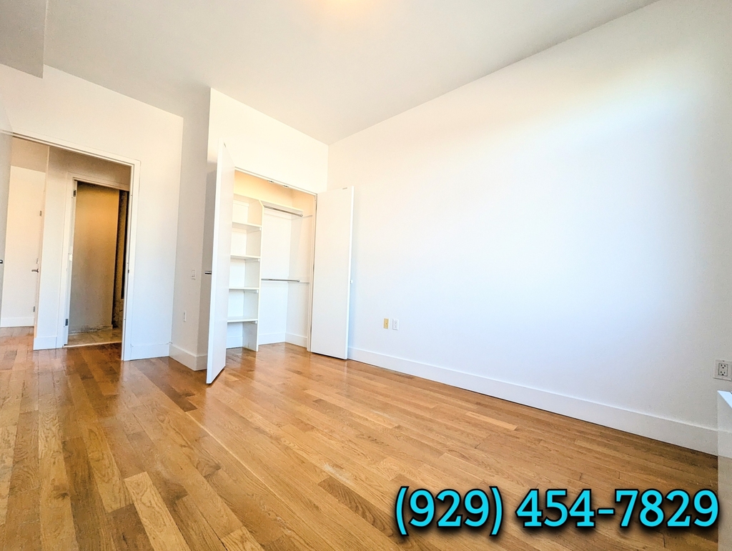 836 Bergen Street - Photo 7