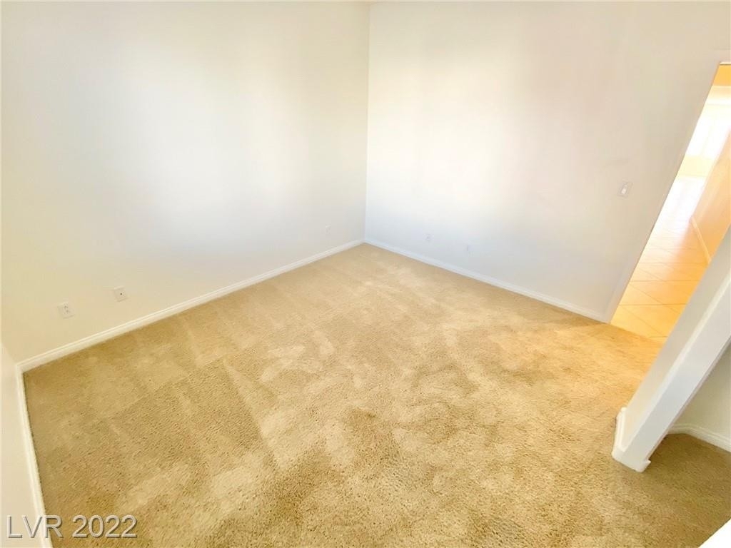 3709 Rocklin Peak Avenue - Photo 12