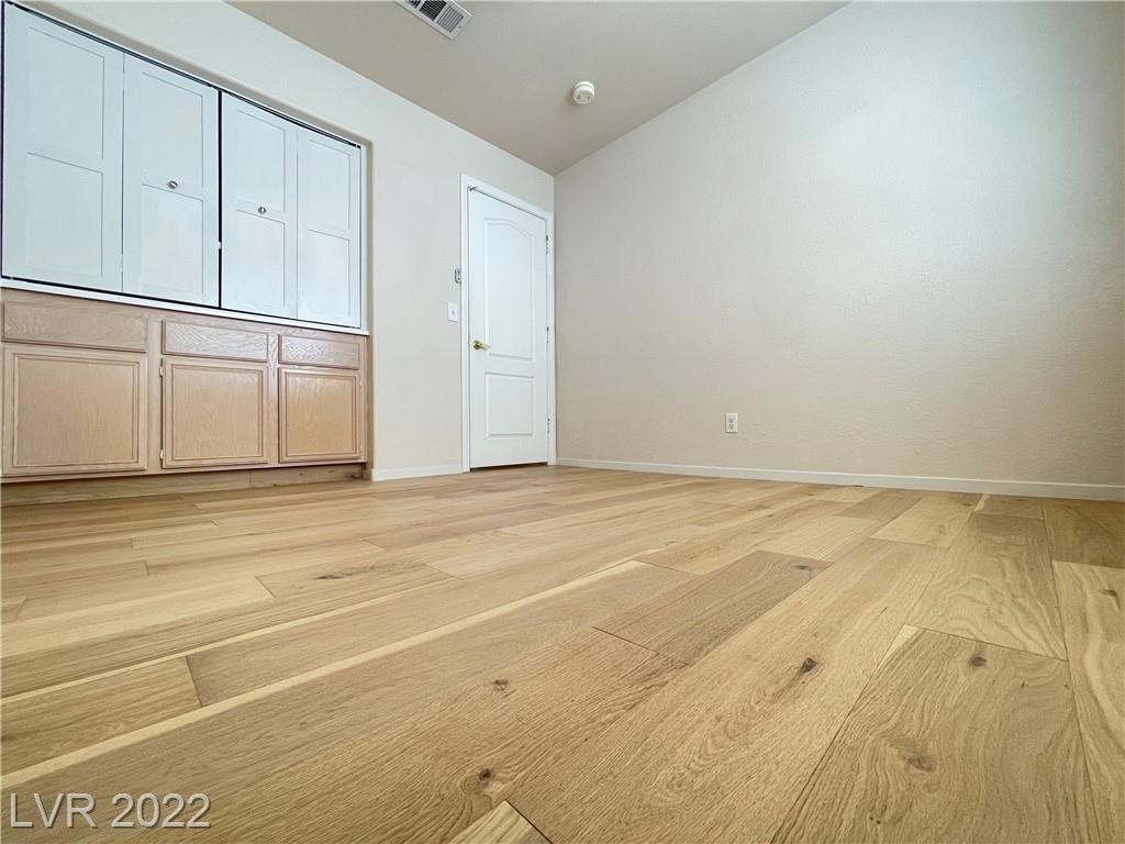 7736 Prairie Corners Drive - Photo 16