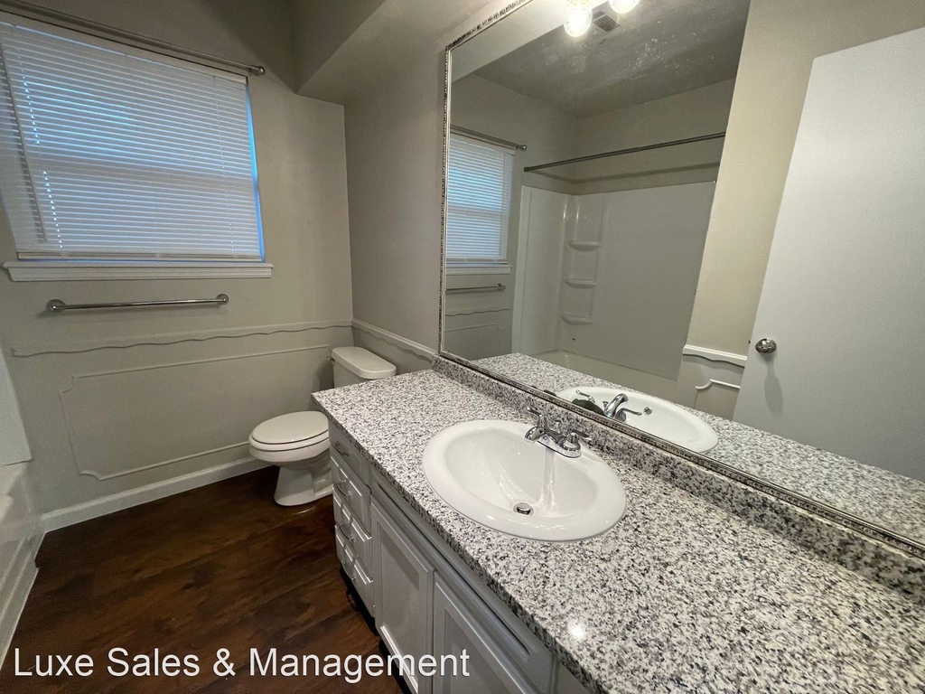 10208 N. Military Ave - Photo 13