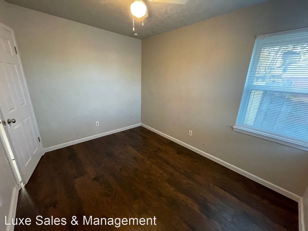 10208 N. Military Ave - Photo 24