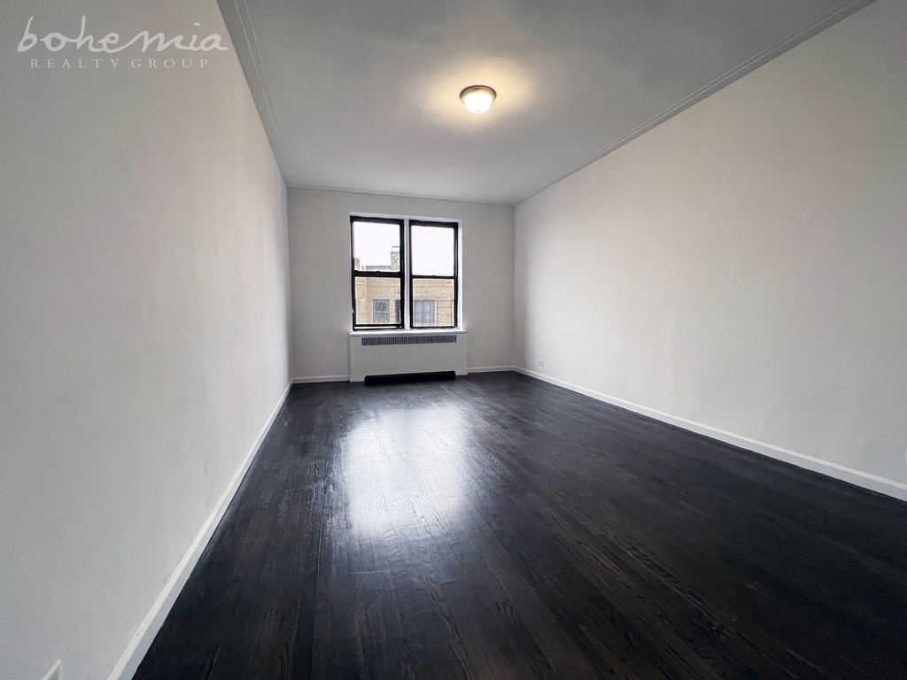 690 Ft Washington Avenue - Photo 5