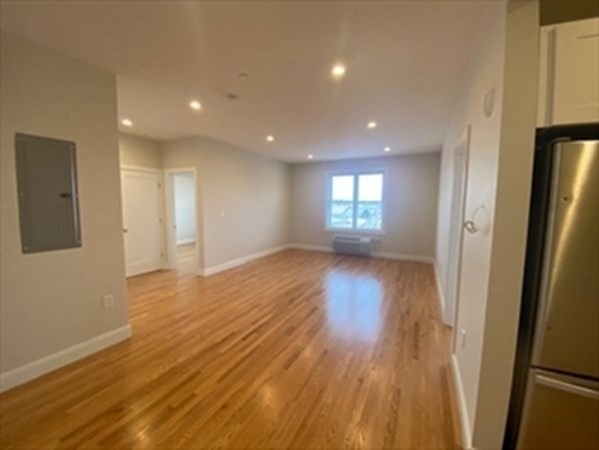 208 Neponset Valley Parkway - Photo 3